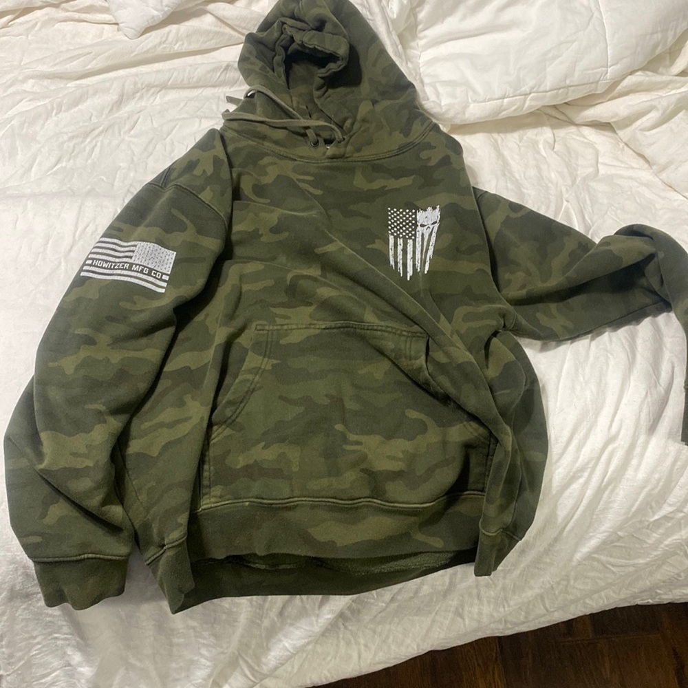 Mens large howitzer hoody